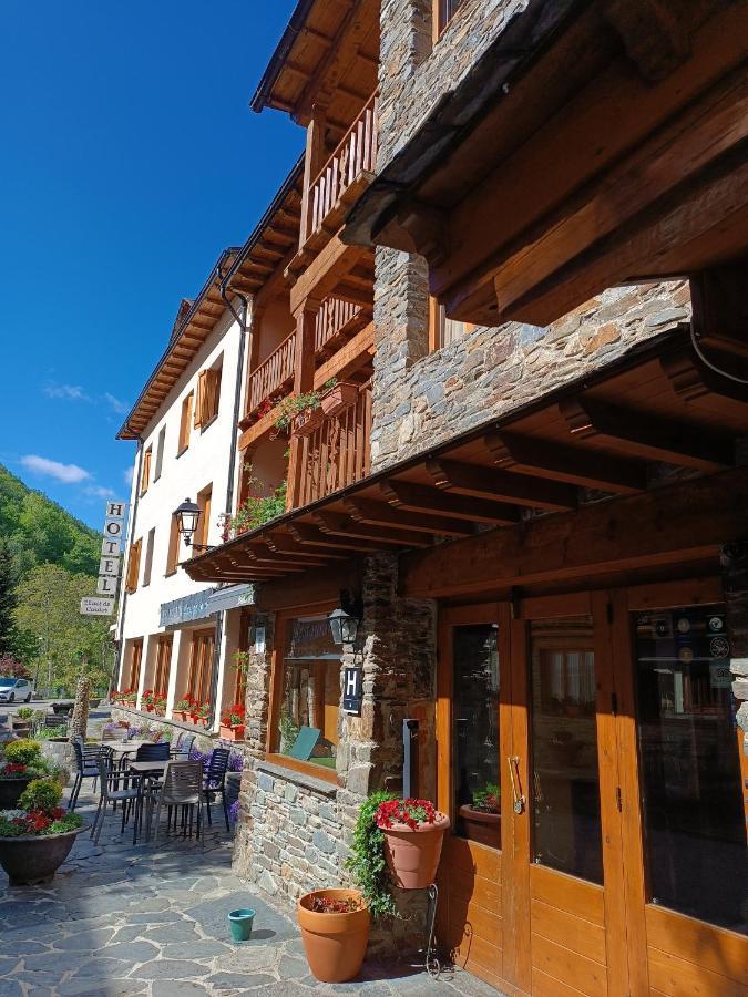 Hotel Llacs De Cardos Tavascan Ngoại thất bức ảnh