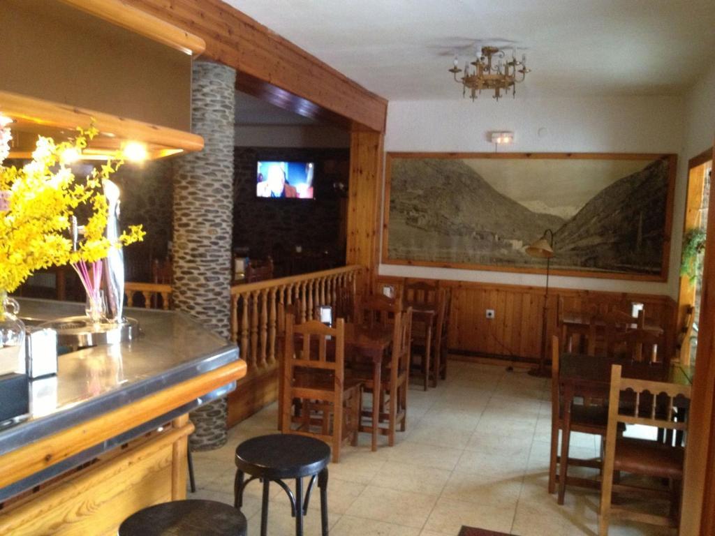Hotel Llacs De Cardos Tavascan Ngoại thất bức ảnh