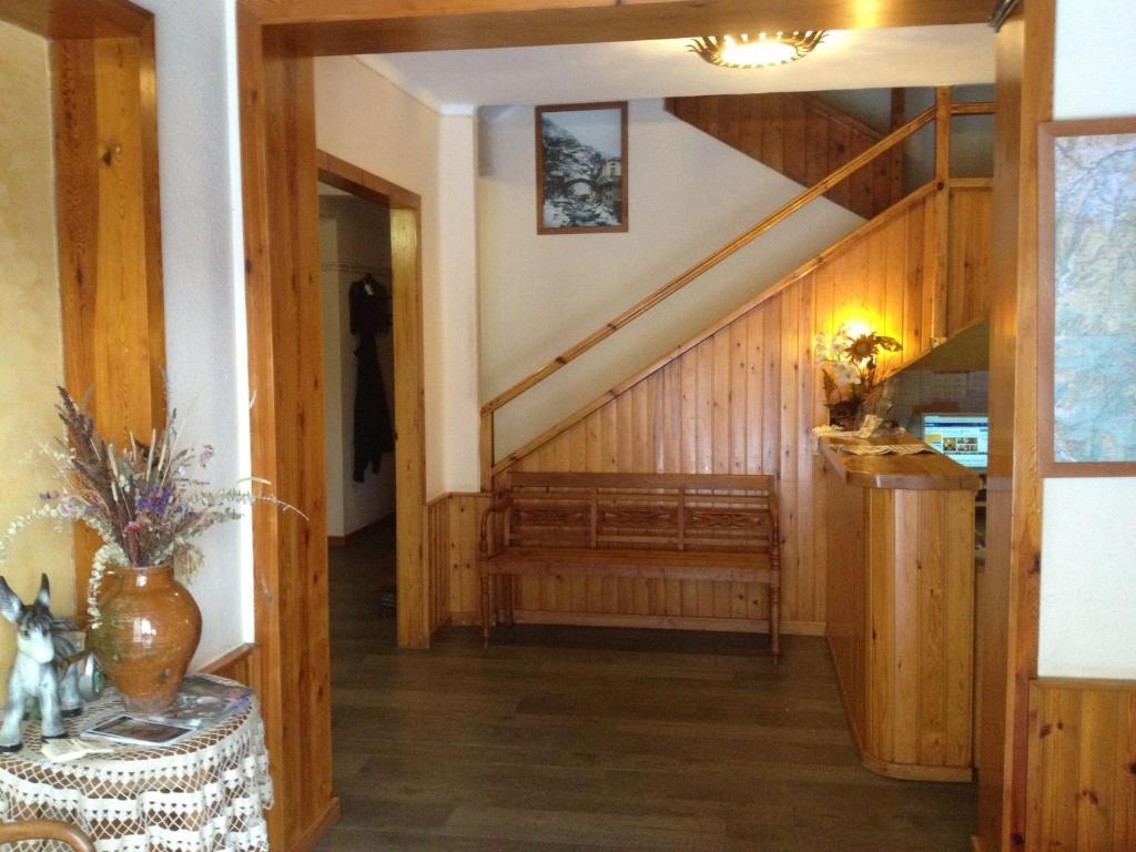 Hotel Llacs De Cardos Tavascan Ngoại thất bức ảnh